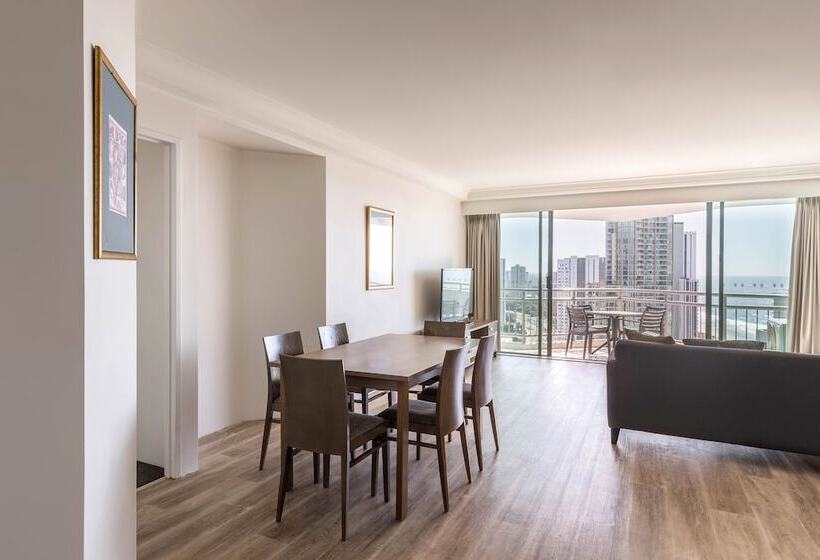 آپارتمان 2 خوابه با چشم‌انداز دریا, Mantra Crown Towers