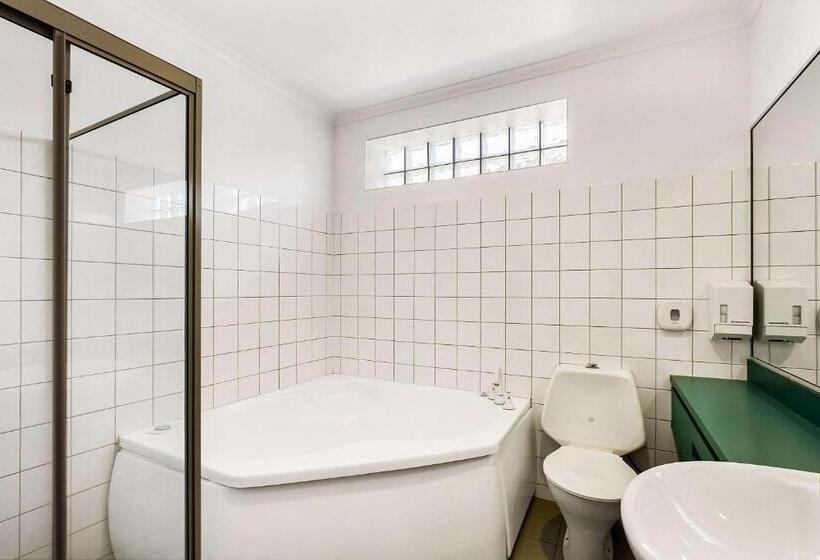 Номер Superior Кровать Кинг, Quality Inn & Suites Traralgon