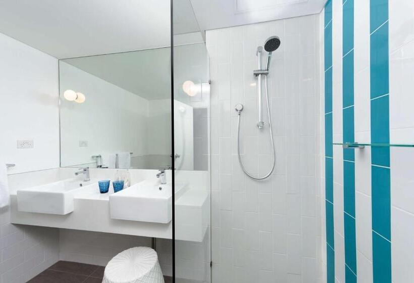 带大床的高级房间, Rydges Cronulla Beachside