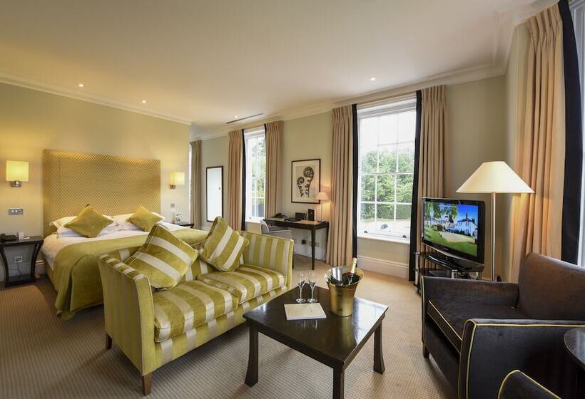 سوییت اجرایی, Bedford Lodge Hotel & Spa