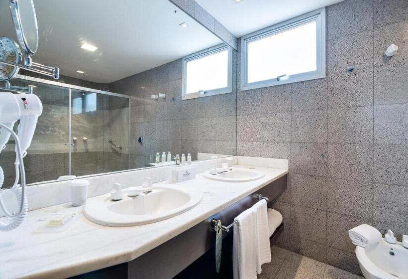 سوییت جونیور, Bourbon Hotel & Suites Curitiba