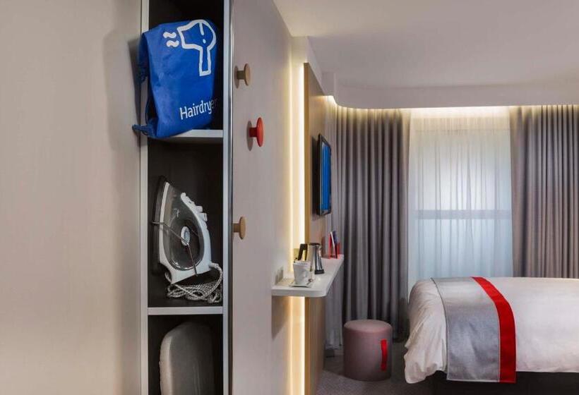 Номер Стандарт, Holiday Inn Express Belfast City, An Ihg