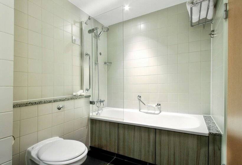 스탠다드 룸, Radisson Blu Manchester Airport