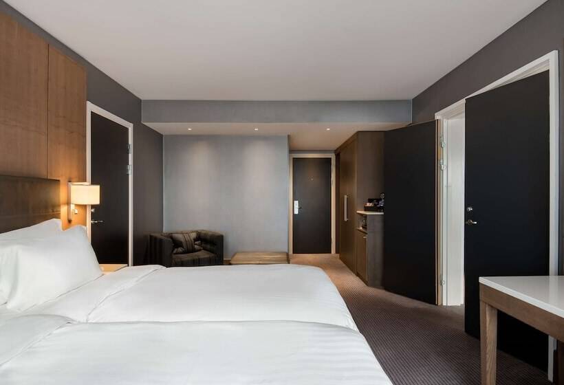패밀리 룸, Radisson Blu Manchester Airport