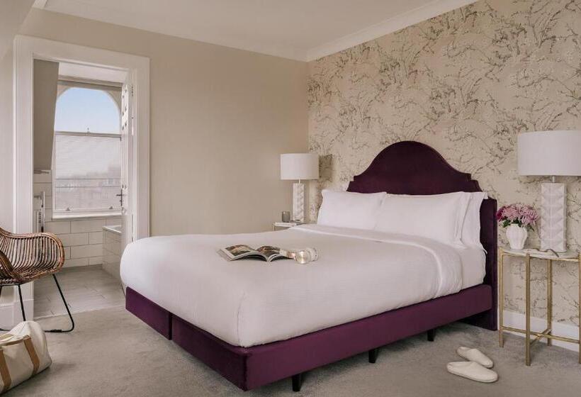 Апартаменты 1 Спальня с Балконом, Sonder Royal Garden