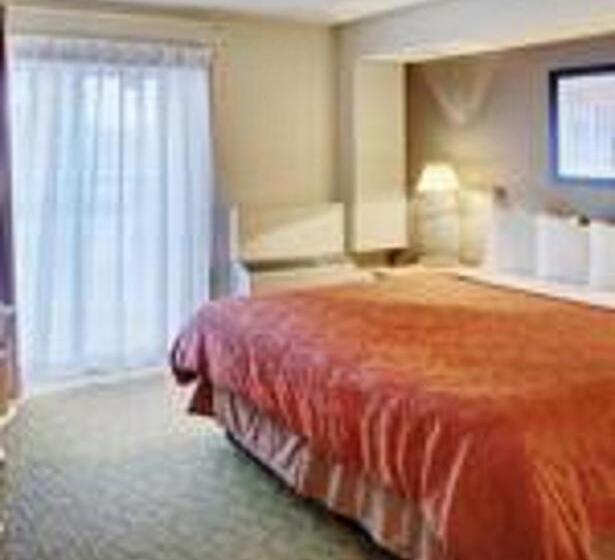 带大床的标准间, Thompson's Best Value Inn & Suites