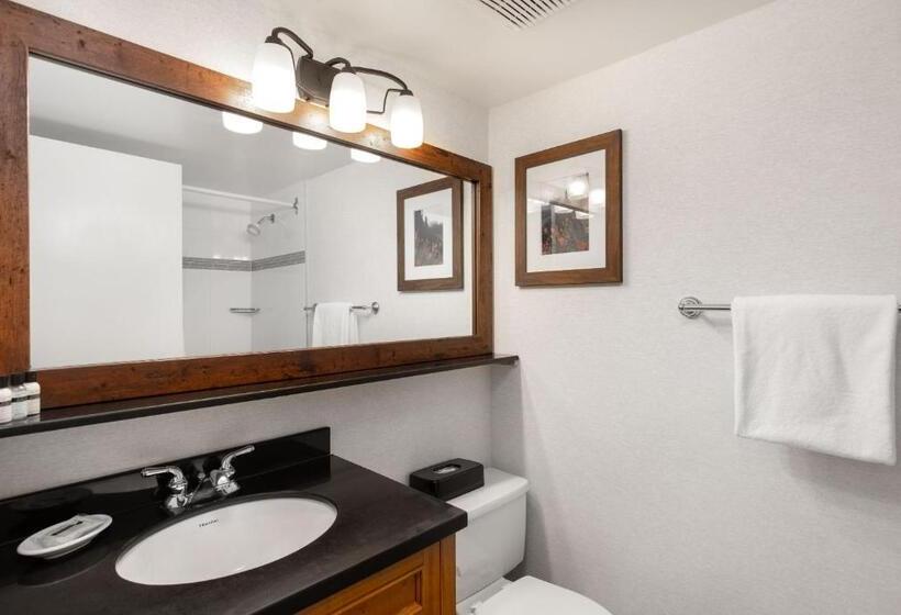 סוויטה, Tantalus Resort Lodge