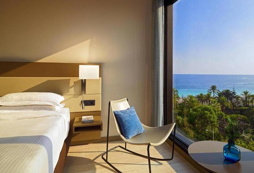 キングサイズベッドのデラックスルーム, Ac Hotel By Marriott Nice