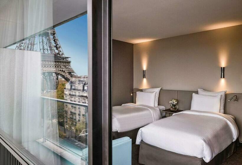 景色の見えるデラックスルーム, Pullman Paris Tour Eiffel
