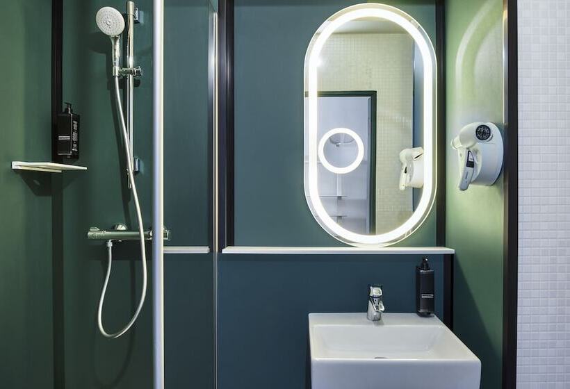 Номер Стандарт, Ibis Paris Nation Davout