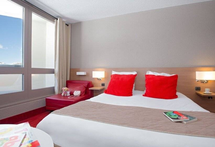 Номер Стандарт Трехместный, Sowell Hotels Le Pas Du Loup