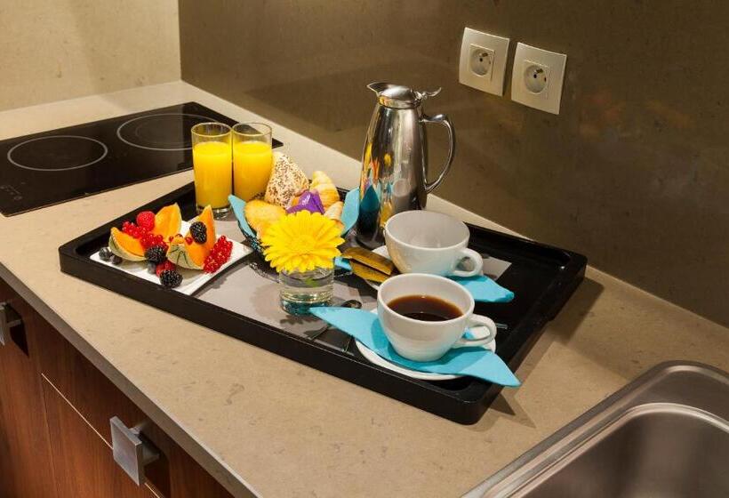 이그제큐티브 스위트, Neho Suites Cannes Croisette