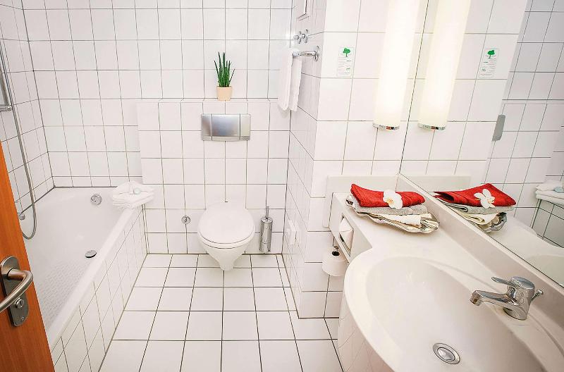 Номер Стандарт, Vienna House Easy By Wyndham Limburg