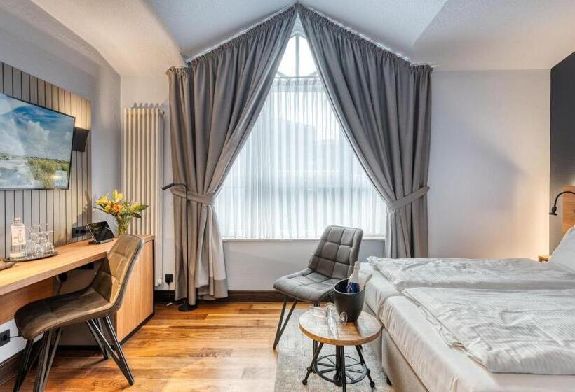 Номер Стандарт, Inselhotel König