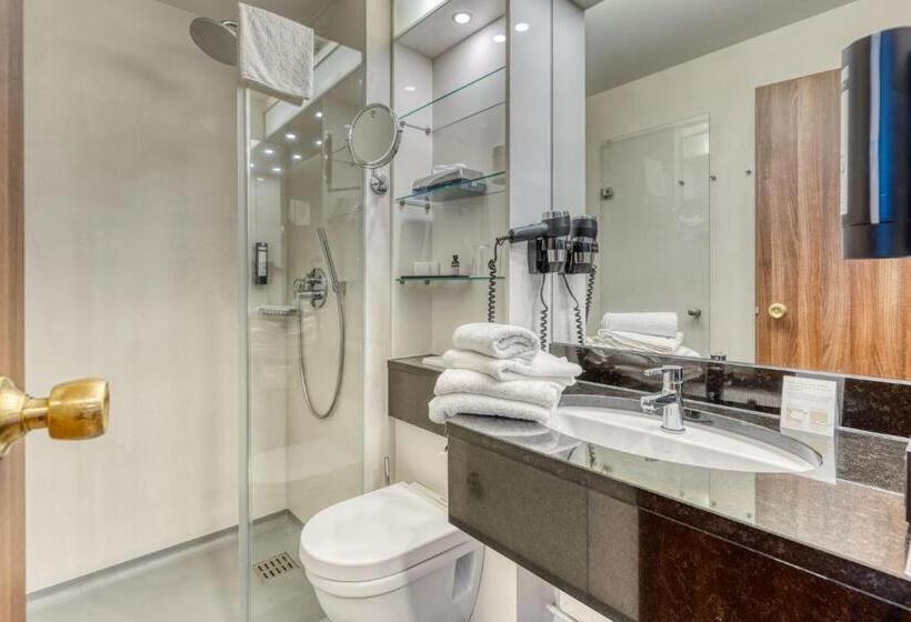 Номер Стандарт, Inselhotel König