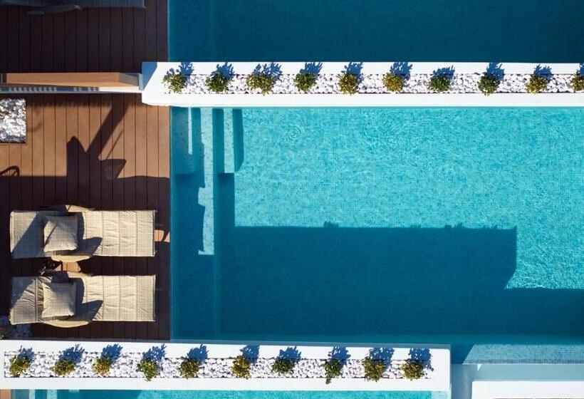 سوییت سوپریور, 9 Muses Santorini Resort