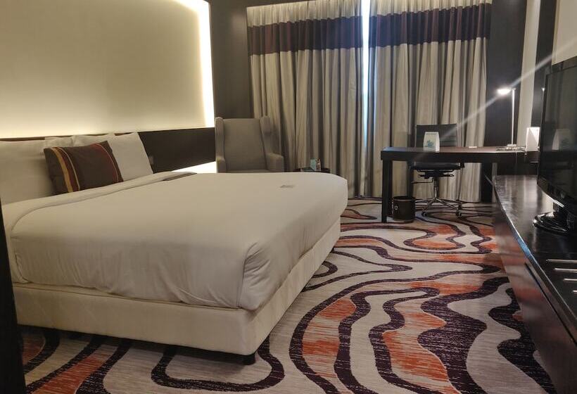 Королевский Номер, Le Royal Méridien Chennai