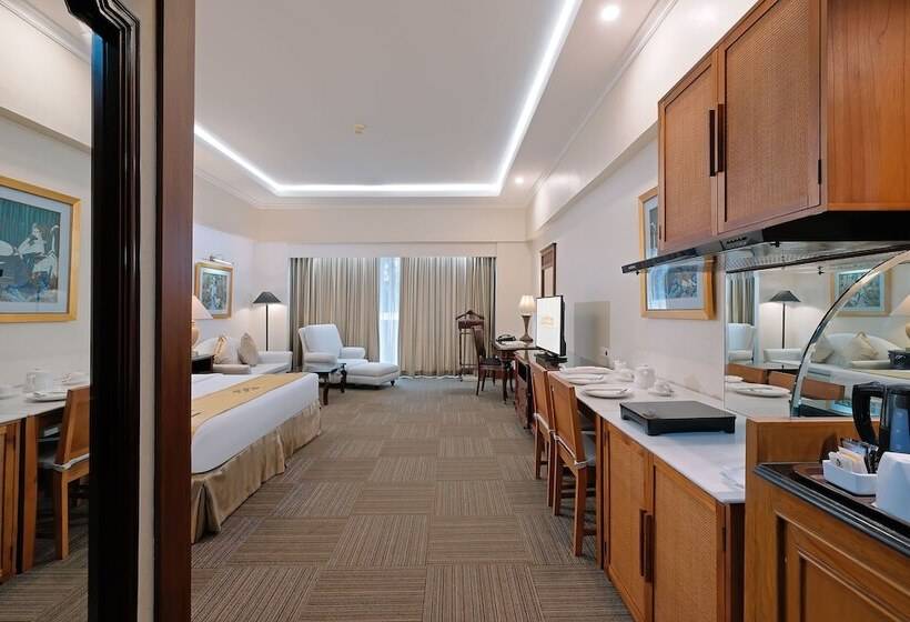 Номер Executive, Sunlake Waterfront Resort & Convention