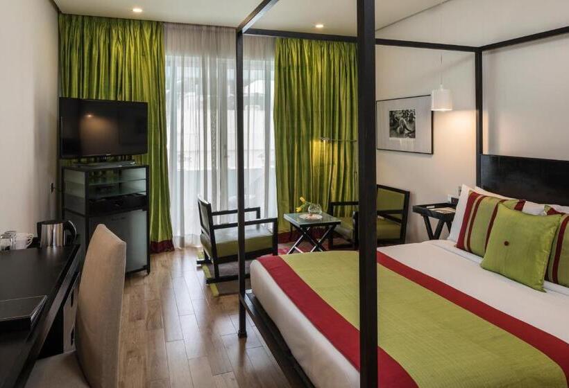 Номер Deluxe с Балконом, The Park Bangalore