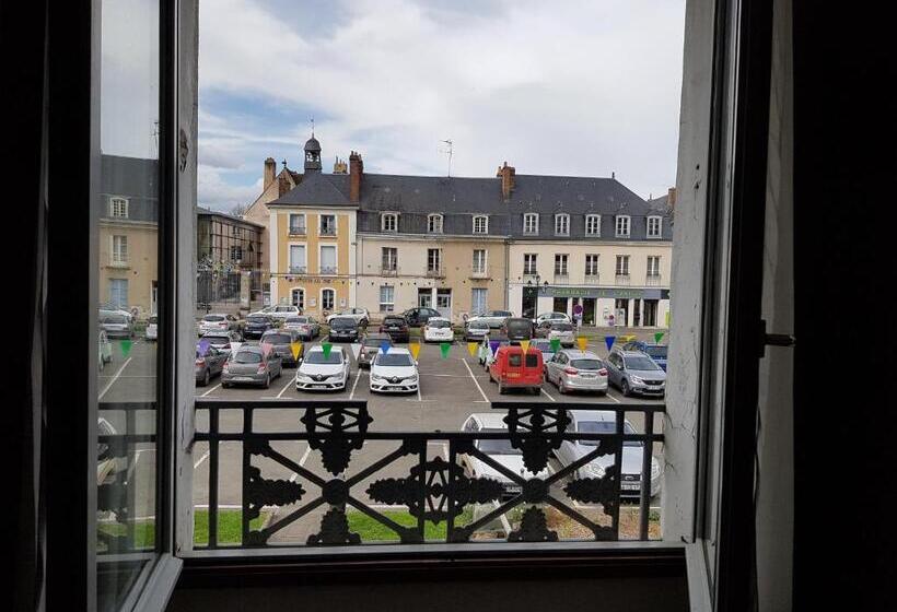 Номер Стандарт, Hôtel De France