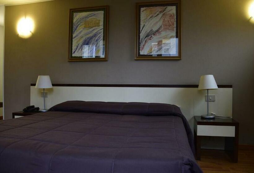 اتاق استاندارد, Ibis Styles Palermo Cristal