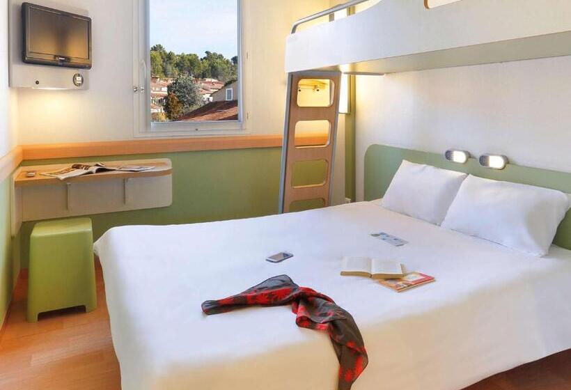 Номер Стандарт, First Inn