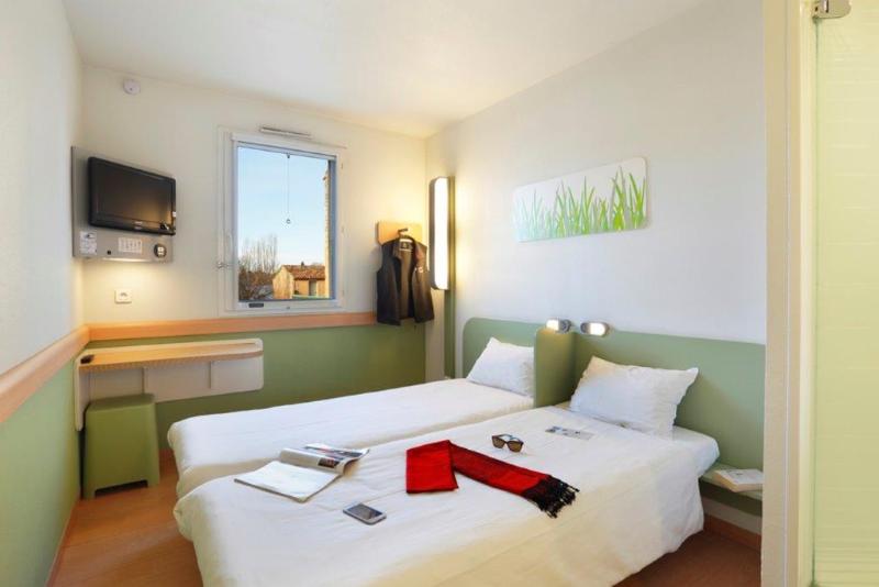 Номер Стандарт, First Inn