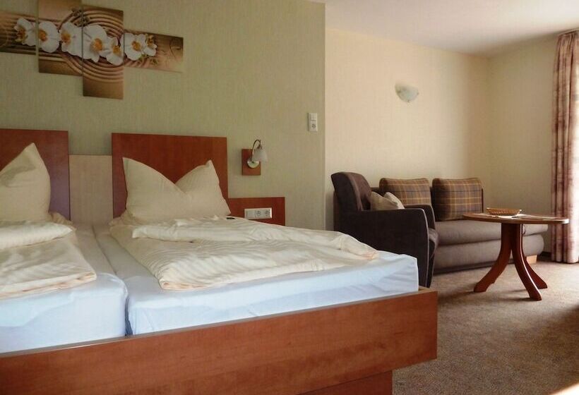 Номер Стандарт Трехместный, Pension Haus Waldfrieden, Meinecardplus Inklusive