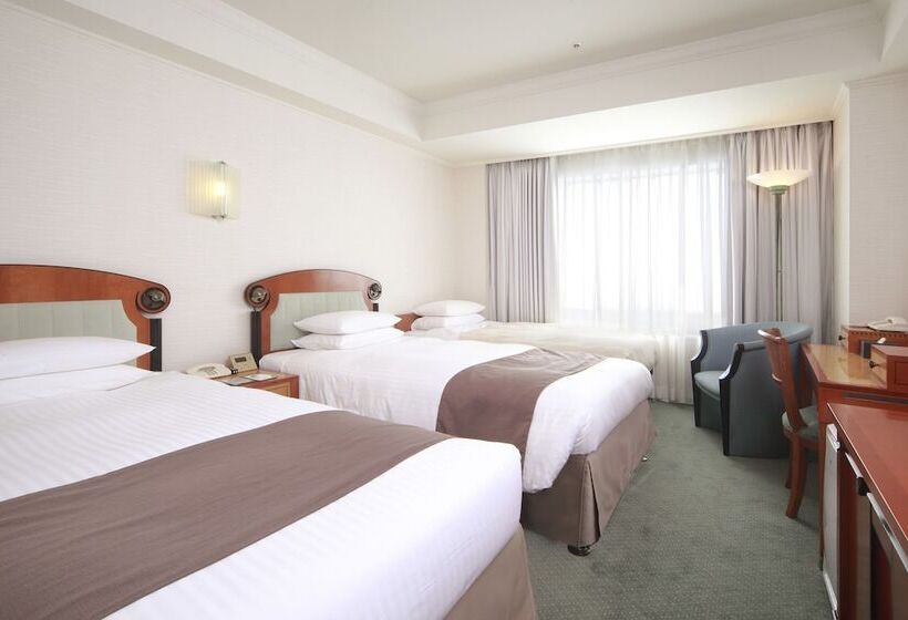 Номер Стандарт, East 21 Tokyo
