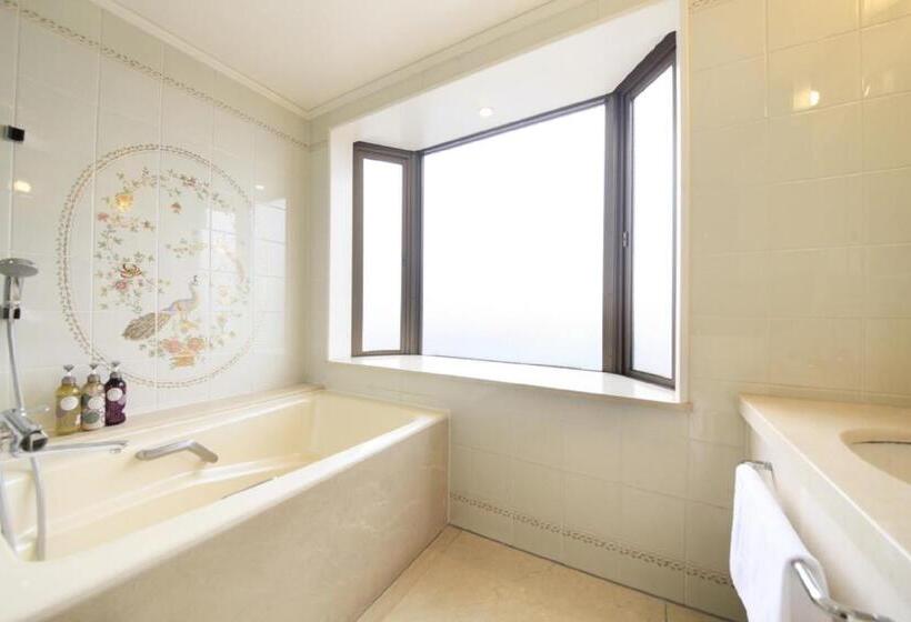 Номер Deluxe, Richmond Hotel Tokyo Mejiro