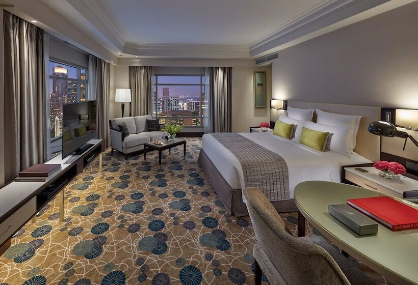 Executive Room Park View, Mandarin Oriental Kuala Lumpur