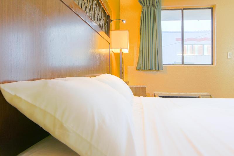 اتاق استاندارد با چشم‌انداز, Mandarin Oriental Kuala Lumpur