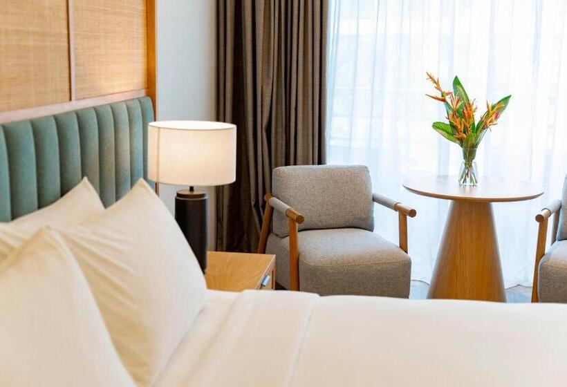 سوئیت اجرایی با چشم‌انداز دریا, Swissgarden Beach Resort Kuantan