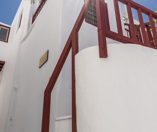 Люкс Вид на Море, The Townhouse Mykonos