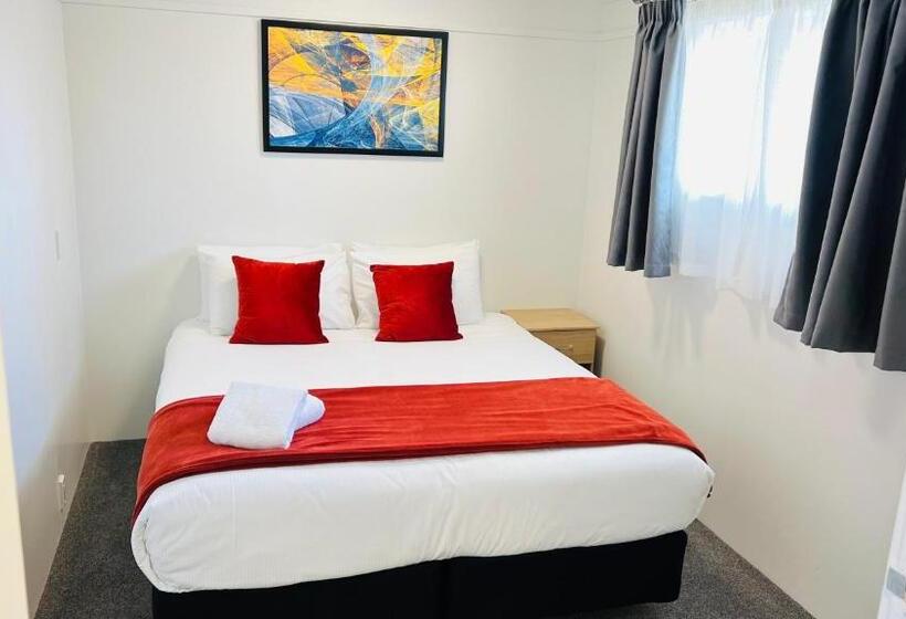 1 Bedroom Apartment, 18th Avenue Thermal Motel
