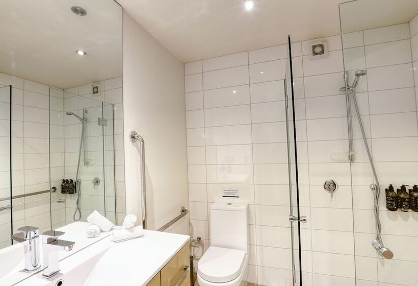 Студия Стандарт, Garden Court Suites & Apartments