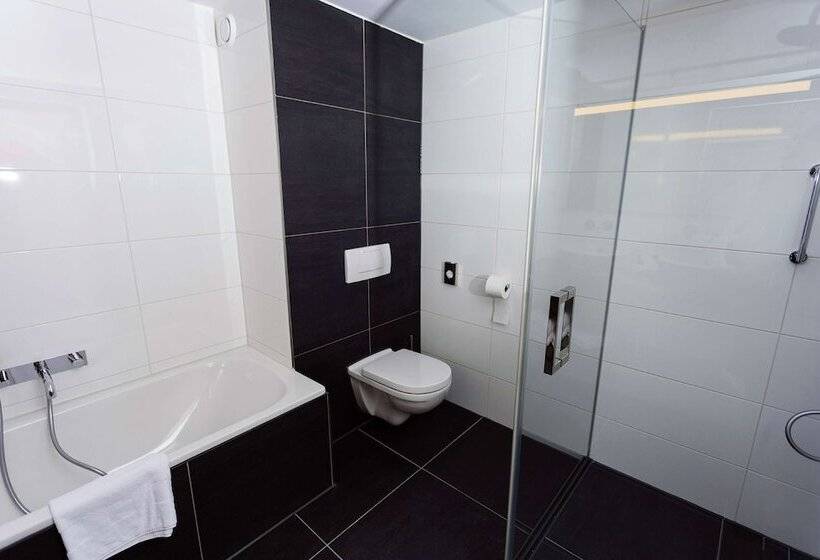 Standard Room, Doubletree By Hilton Royal Parc Soestduinen
