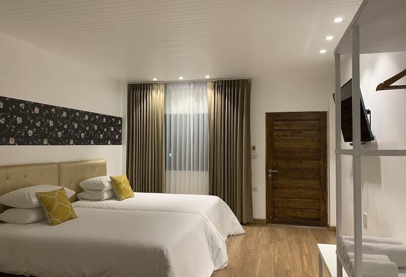 Номер Deluxe, Phetcharat Grand Hotel Maesot