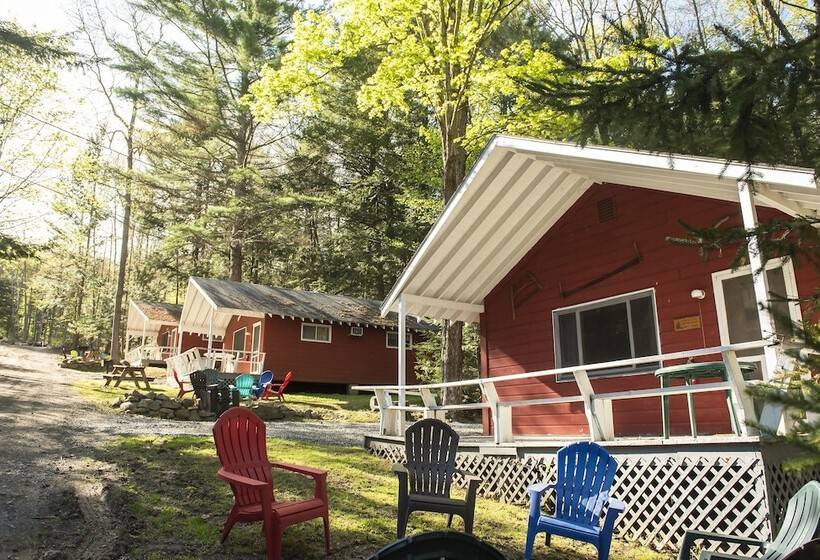 בקתה, Trekker, Treehouses Cabins And Lodge Rooms