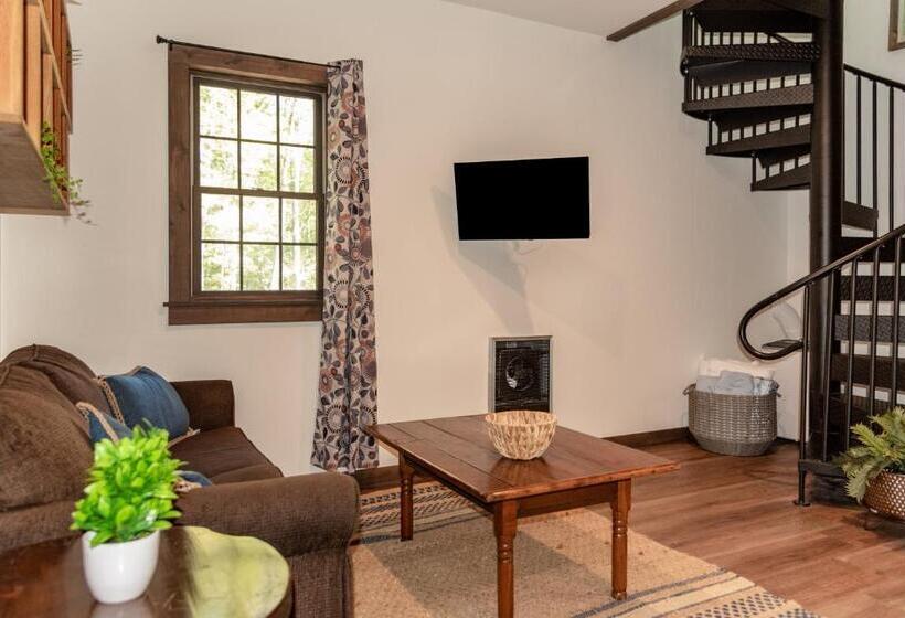 חדר סטנדרט, Trekker, Treehouses Cabins And Lodge Rooms