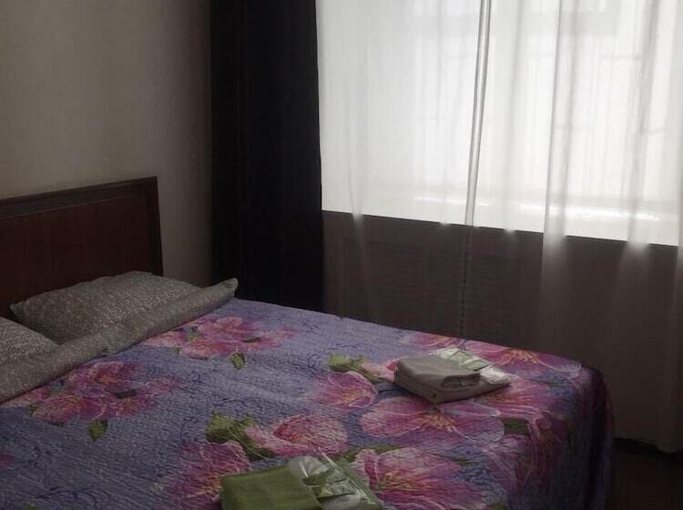 标准单人间, Palermo