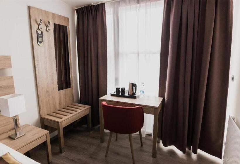 Standard Room Sea View, Duus By Keflavik Airport