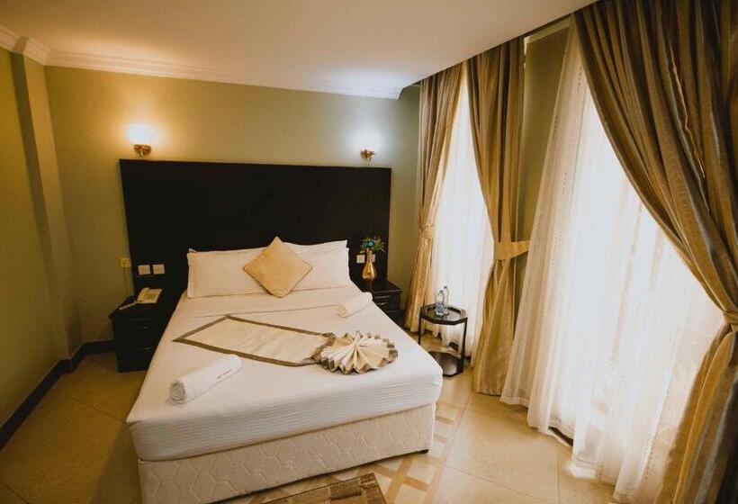 اتاق لوکس, Panone Hotel Sakina