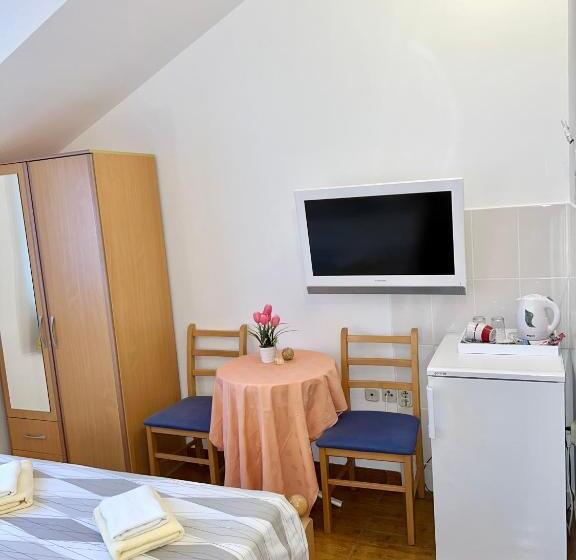 اتاق استاندارد, Vespera Apartments