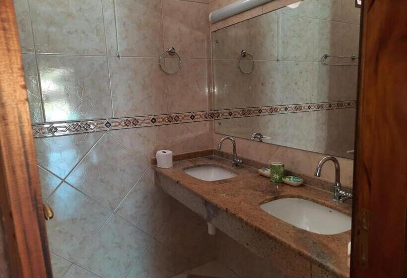 스위트, Pousada E Residencial Villafranca