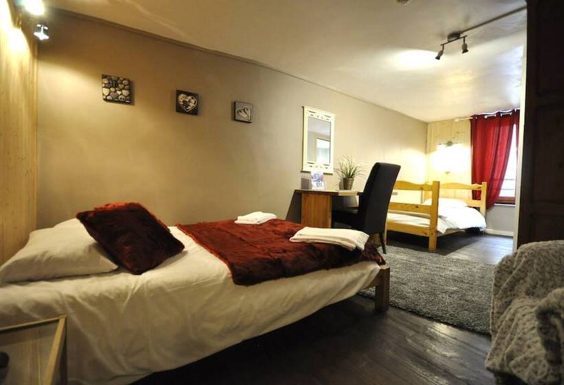 Номер Стандарт Трехместный, Auberge De La Paix