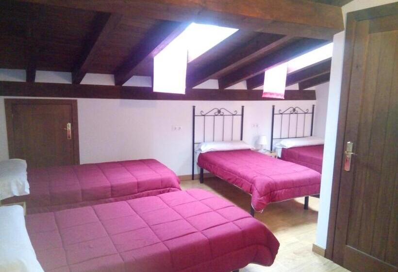 Quarto Quádruplo Estandar, La Casa De Mi Abuela