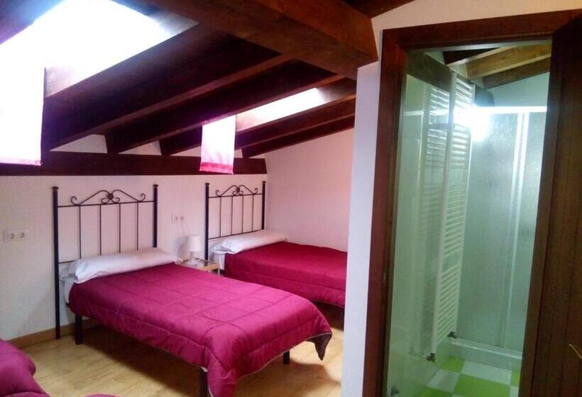 اتاق استاندارد چهار تخته, La Casa De Mi Abuela