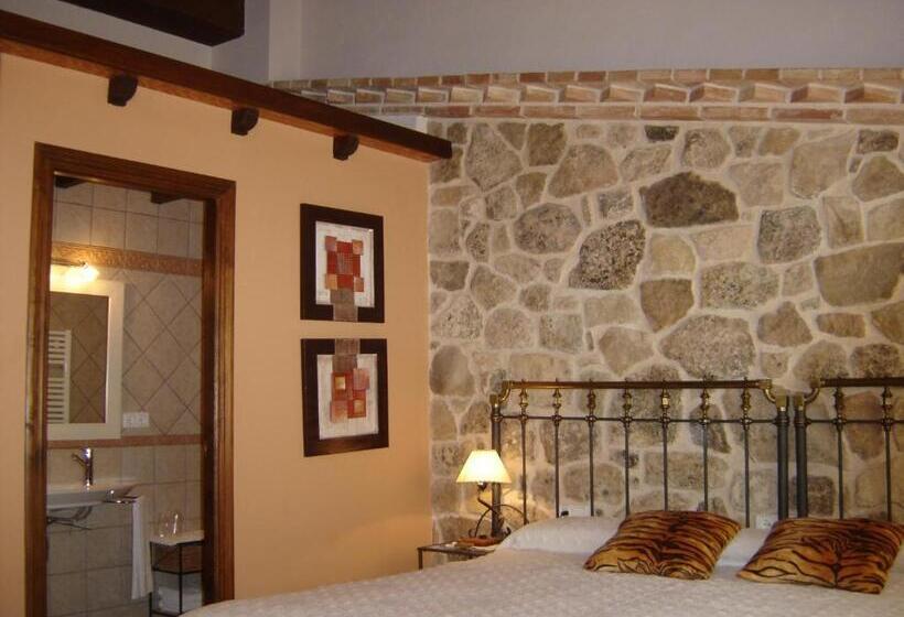 اتاق استاندارد, Hostal Casa Laure Y Mª Jose