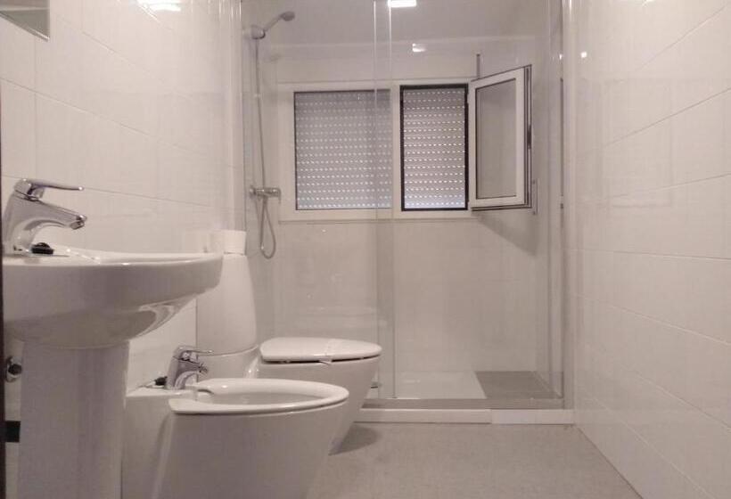 Студия Стандарт, Hostal Orly